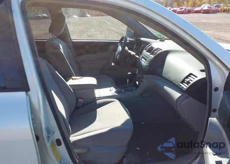 2008 Toyota Highlander из США, поврежденный, VIN JTEES41A182025371